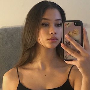 Meet your Posher, Jenna